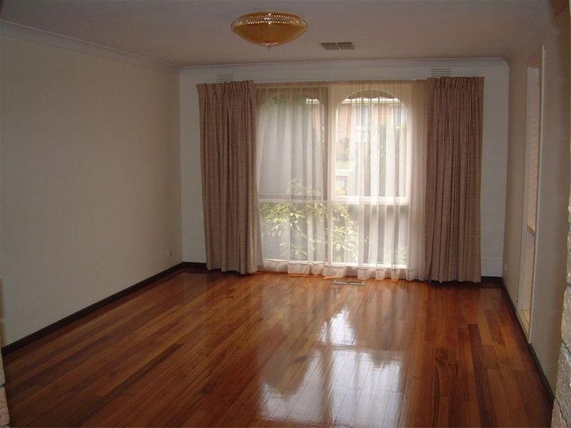 3 Galahad Crescent, Glen Waverley VIC 3150