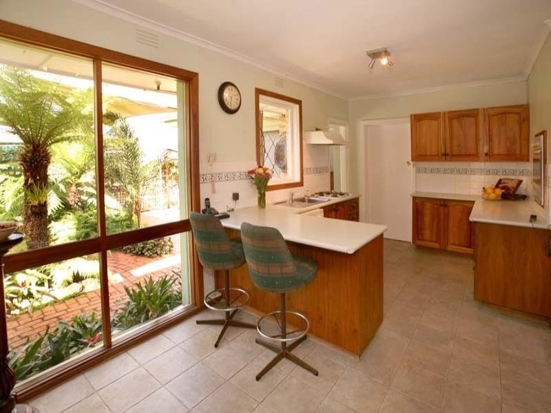 16 Carson Street, Mulgrave VIC 3170