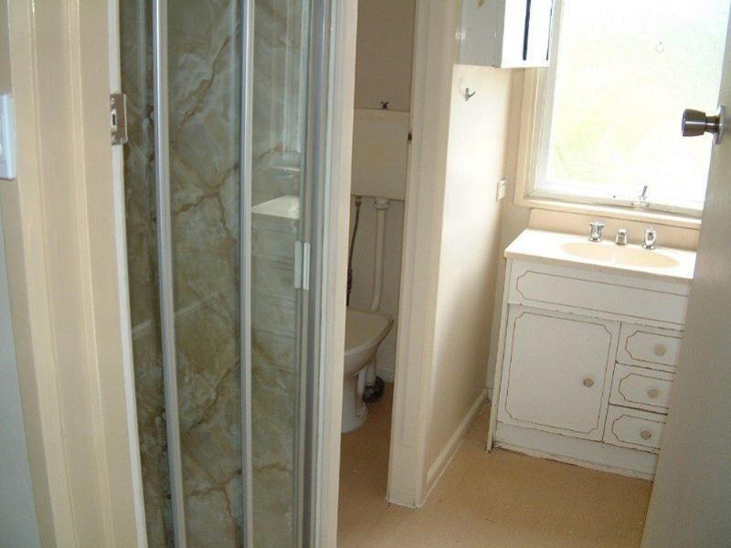 44 Medina Road, Glen Waverley VIC 3150