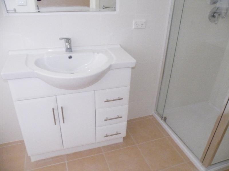 19 Madeline Street, Glen Waverley VIC 3150