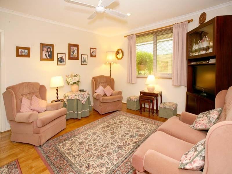 1/8 Caesar Street, Mulgrave VIC 3170
