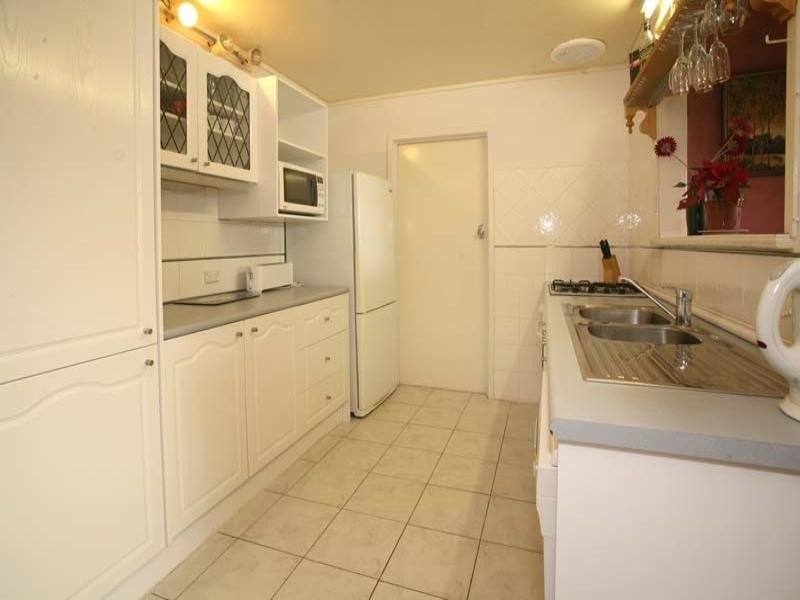 9 Stratford Court, Mulgrave VIC 3170