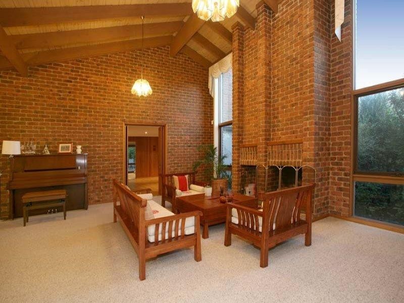 35 Madigan Drive, Glen Waverley VIC 3150