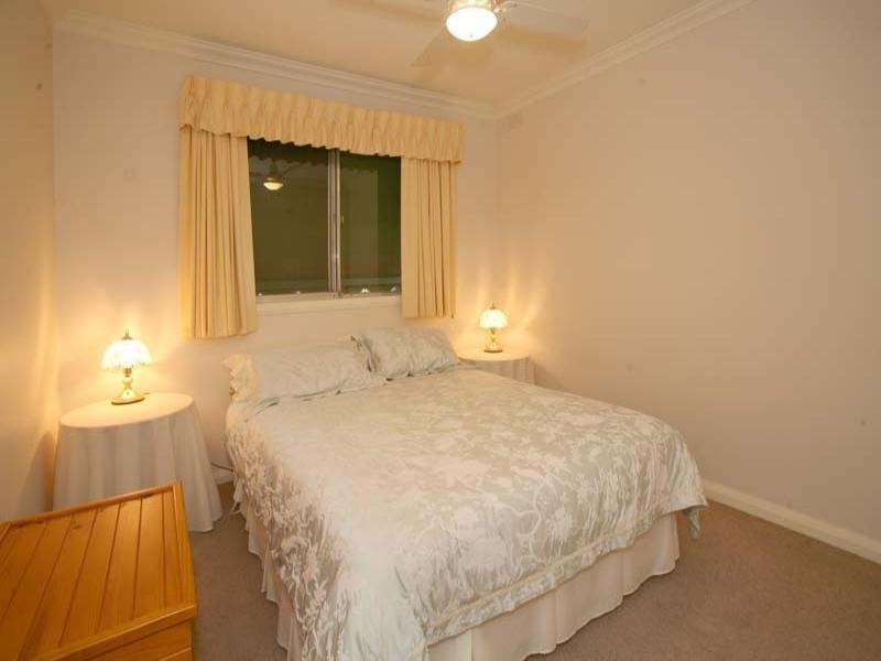 15 Ranfurlie Drive, Glen Waverley VIC 3150