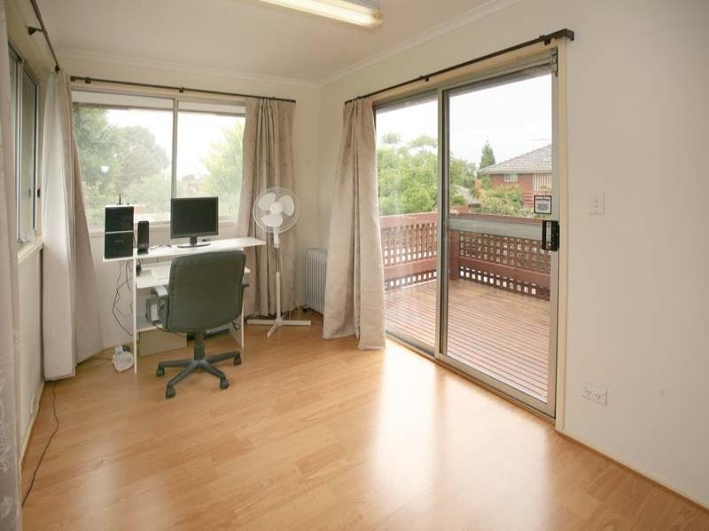 47 Newhaven Road, Burwood East VIC 3151