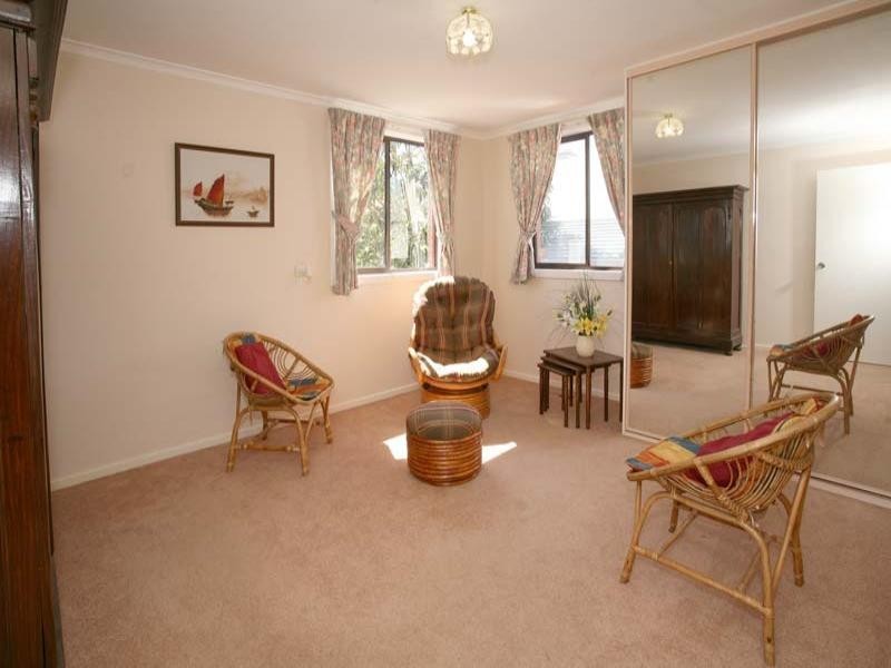 22 Halls Parade, Mitcham VIC 3132