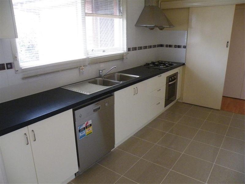 10 Grace Street, Glen Waverley VIC 3150