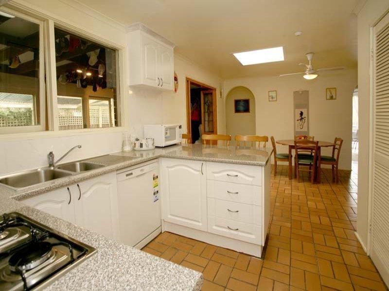 22 Brahmin Avenue, Wheelers Hill VIC 3150