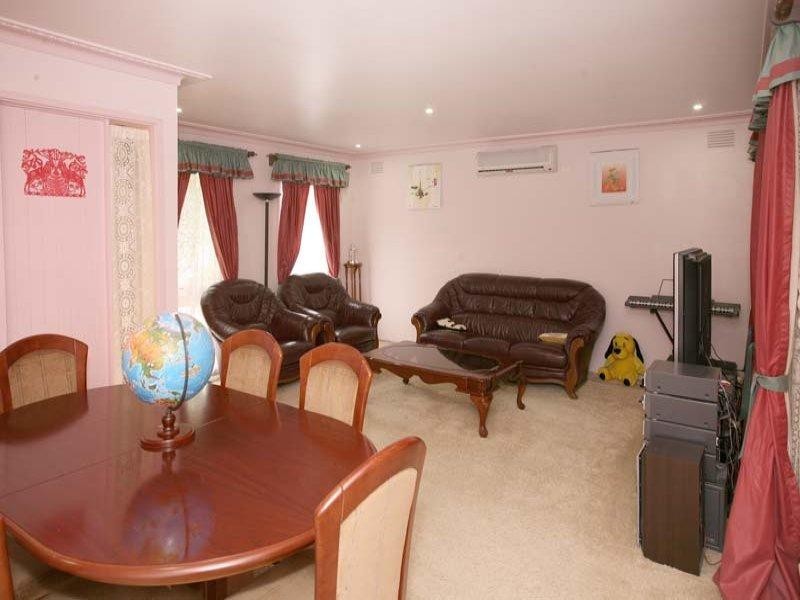 22 Brahmin Avenue, Wheelers Hill VIC 3150