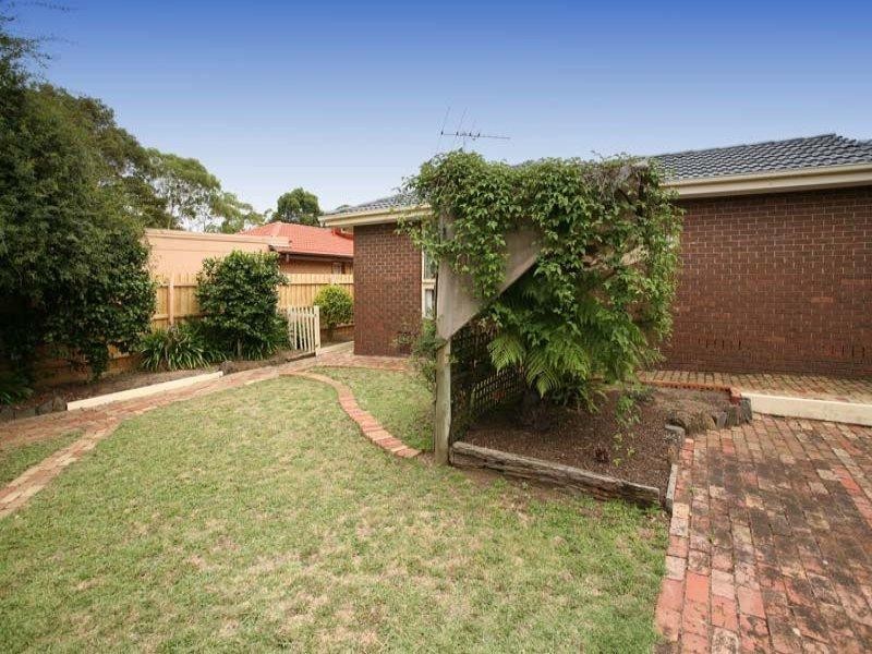 22 Brahmin Avenue, Wheelers Hill VIC 3150