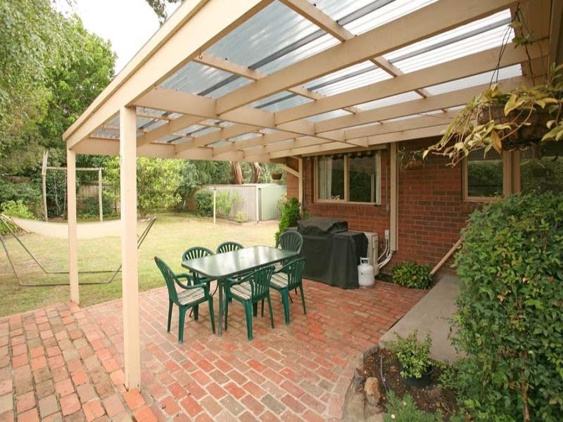 13 Summerhill Avenue, Wheelers Hill VIC 3150