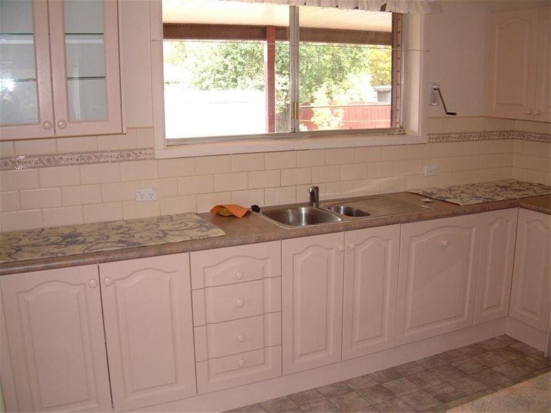 94 Newhaven Road, Burwood East VIC 3151