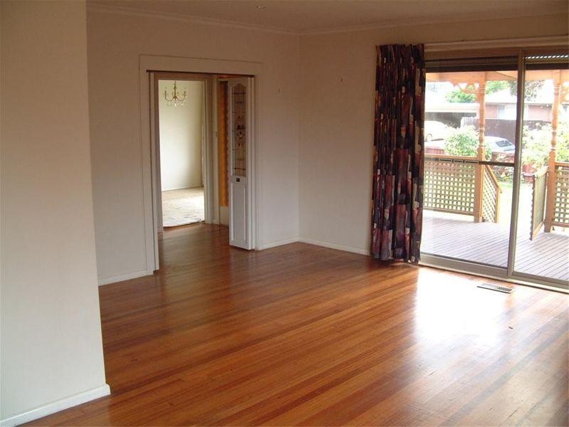 94 Newhaven Road, Burwood East VIC 3151