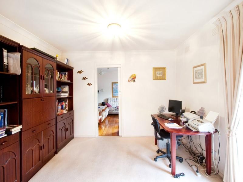 5 Box Close, Wheelers Hill VIC 3150