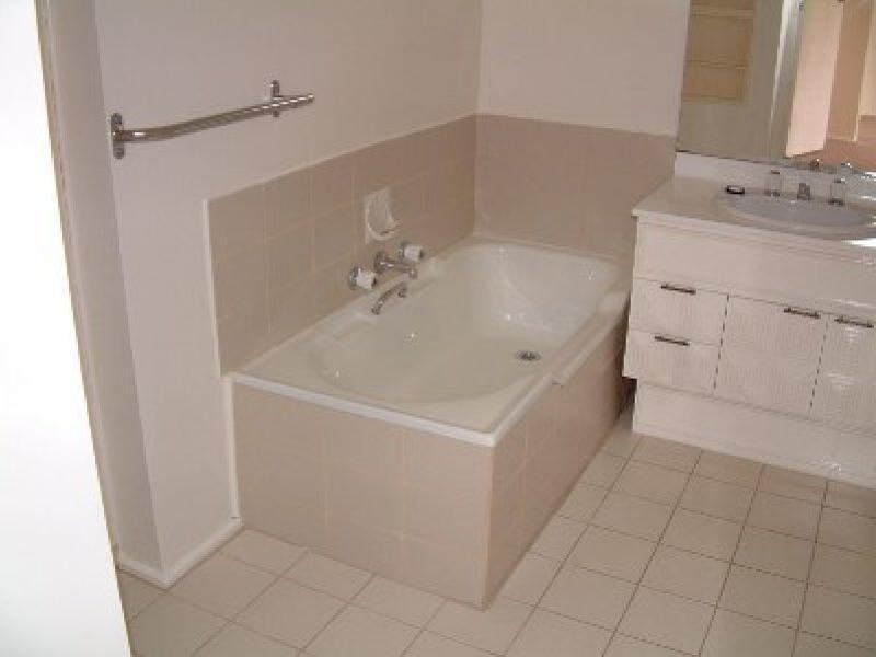 4/183 Lawrence Road, Mount Waverley VIC 3149