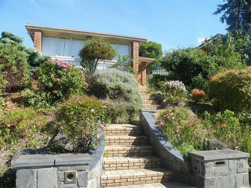 31 Atheldene Drive, Glen Waverley VIC 3150