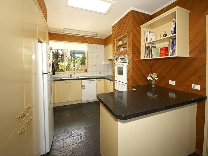 6 Oakton Close, Wheelers Hill VIC 3150