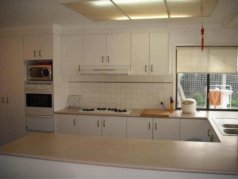 38 Torwood Avenue, Glen Waverley VIC 3150