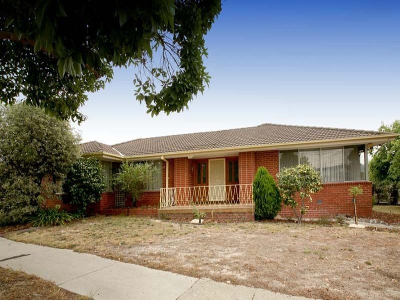 4 Shaftsbury Drive, Mulgrave VIC 3170