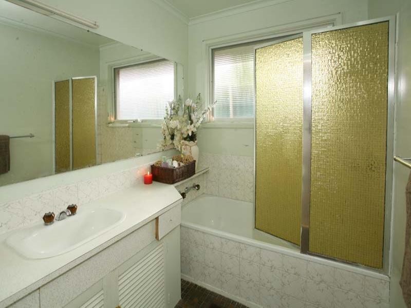 5 Blossom Court, Glen Waverley VIC 3150