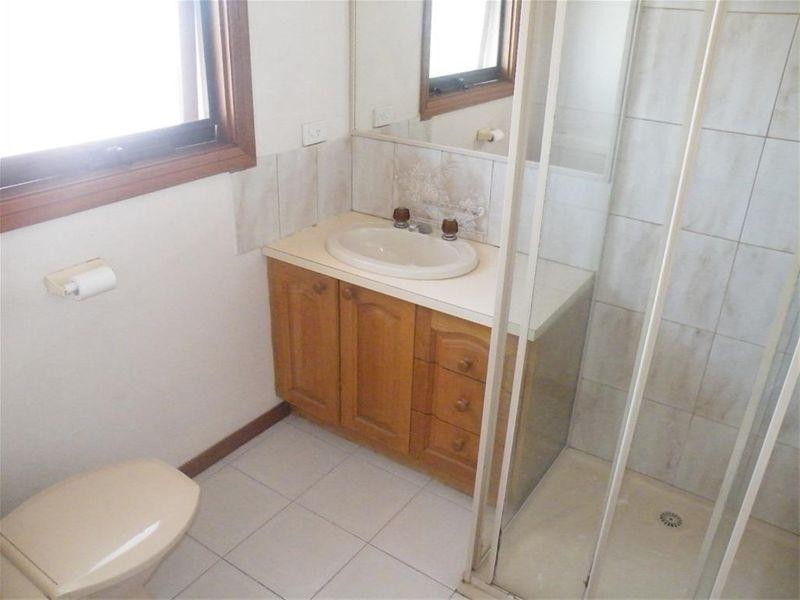 12 Glencroft Terrace, Wheelers Hill VIC 3150