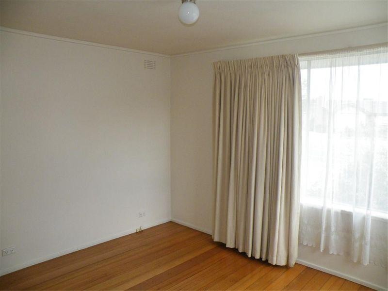 89 Winmalee Drive, Glen Waverley VIC 3150