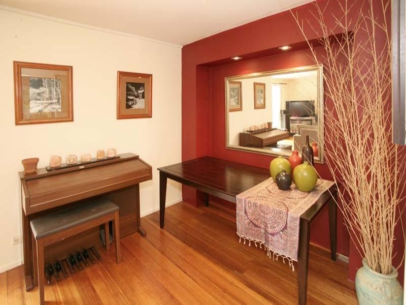 13 Stratford Court, Mulgrave VIC 3170