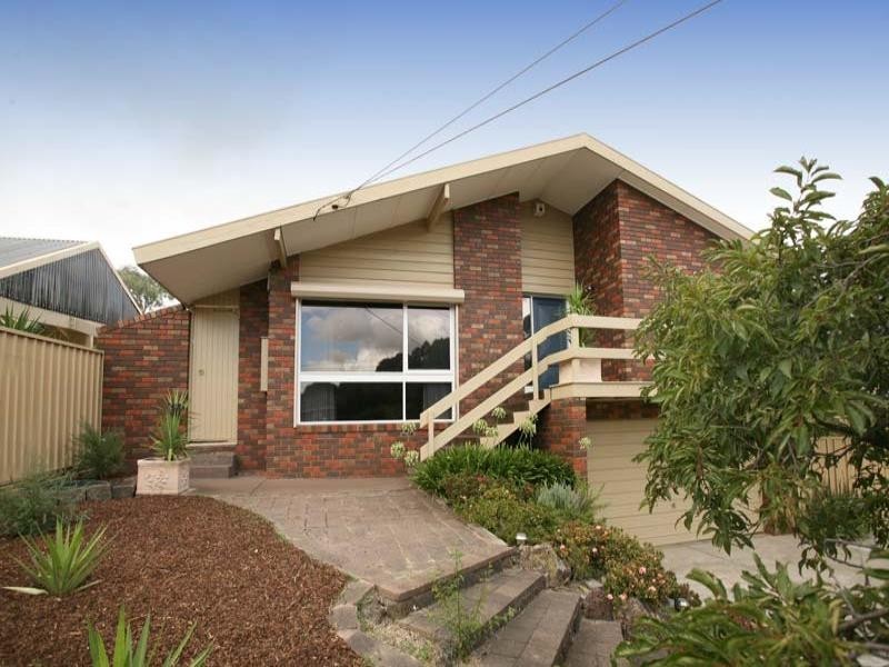 23 Crosby Drive, Glen Waverley VIC 3150