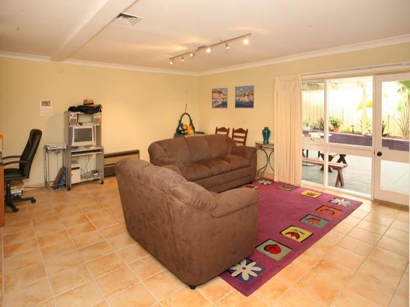 23 Crosby Drive, Glen Waverley VIC 3150