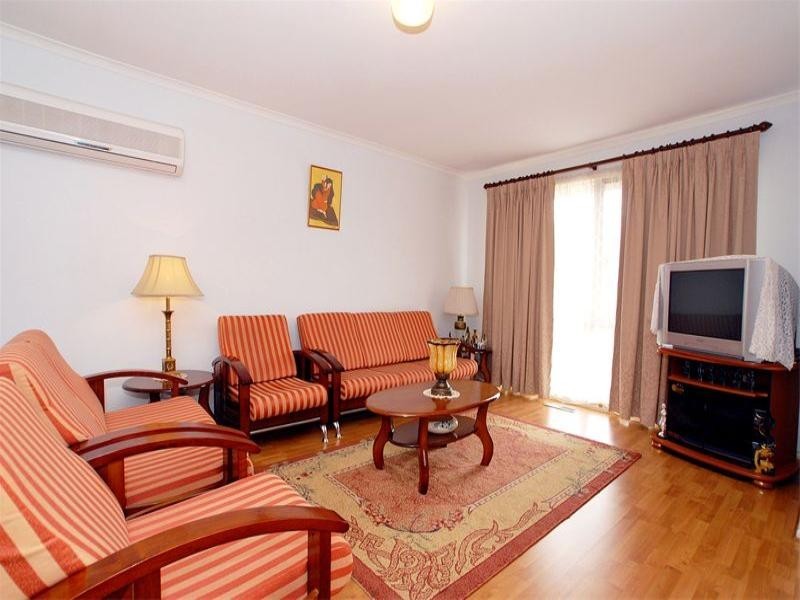 2/22 Highfield Avenue, Mulgrave VIC 3170