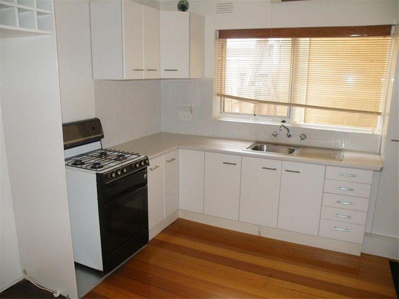 Rear 183 Coleman Parade, Glen Waverley VIC 3150