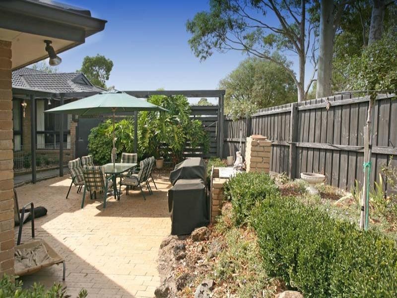 9 Maldon Court, Wheelers Hill VIC 3150