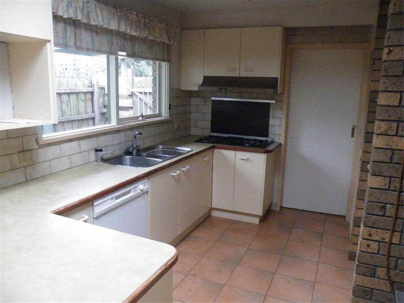 107 Harley Street North, Knoxfield VIC 3180