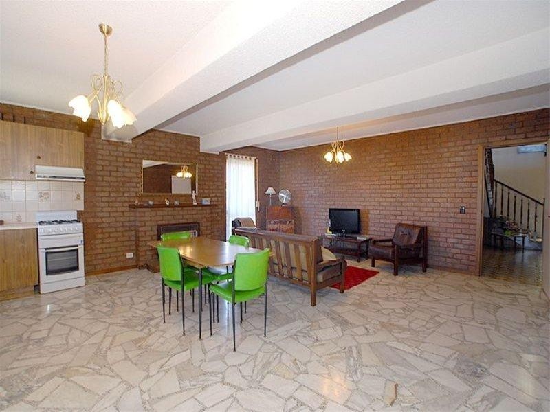 2 Cezanne Crescent, Wheelers Hill VIC 3150