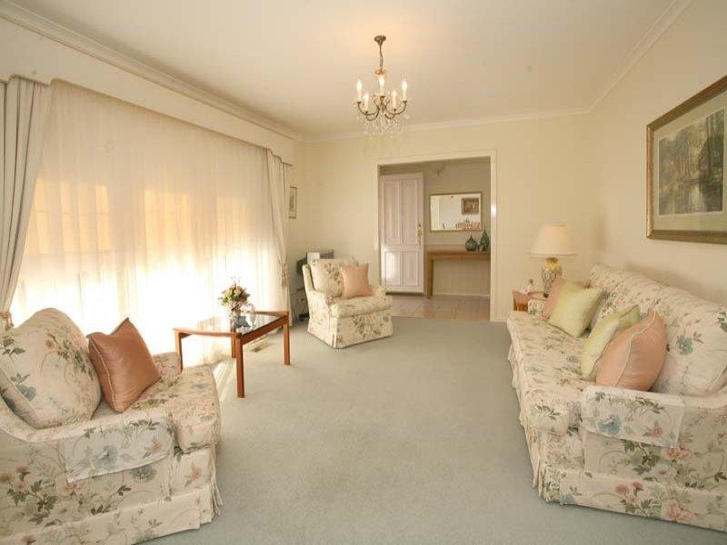 4 Camden Court, Glen Waverley VIC 3150