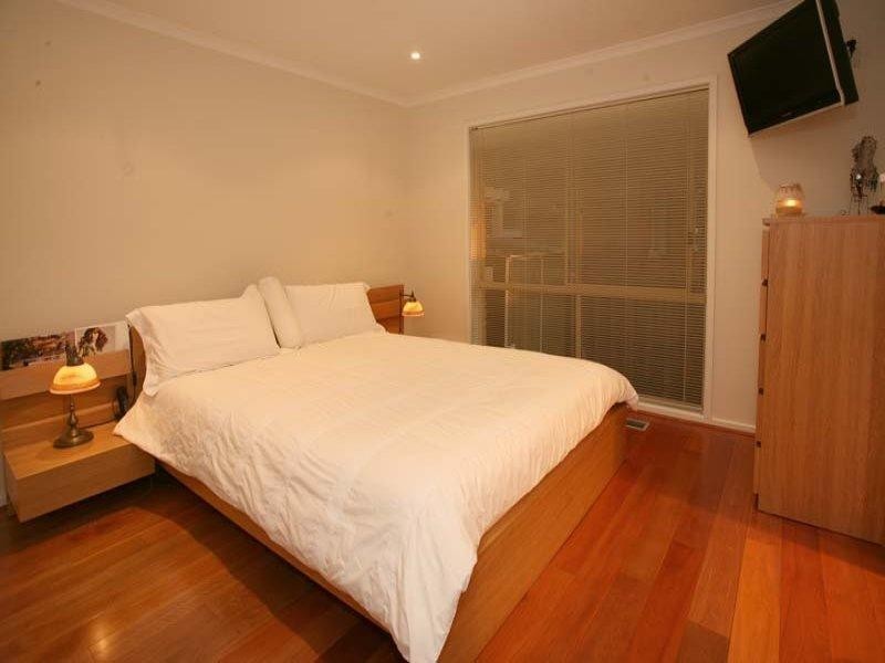 2/9 Surrey Road, Mount Waverley VIC 3149