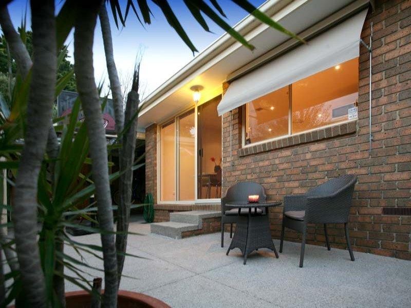 2/9 Surrey Road, Mount Waverley VIC 3149