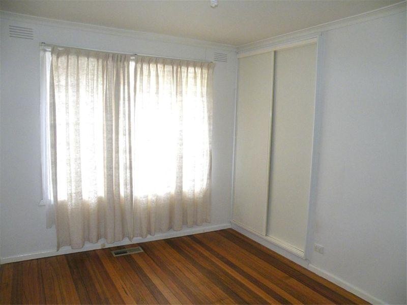 13 Myrtle Street, Glen Waverley VIC 3150