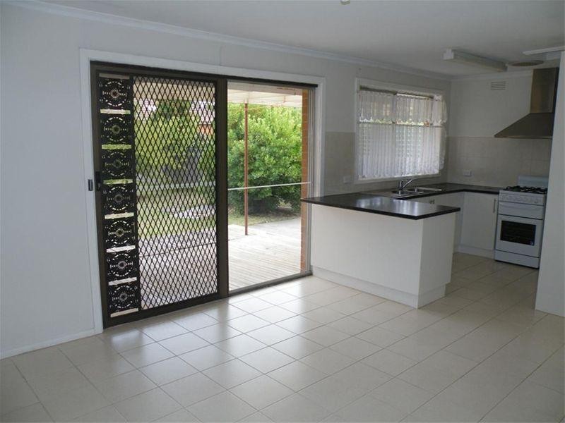 13 Myrtle Street, Glen Waverley VIC 3150