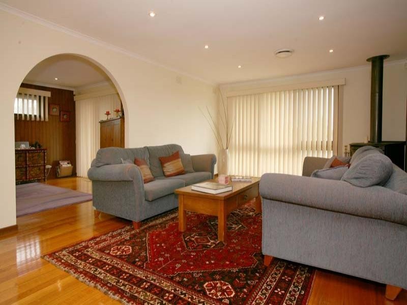 24 Marriott Parade, Glen Waverley VIC 3150