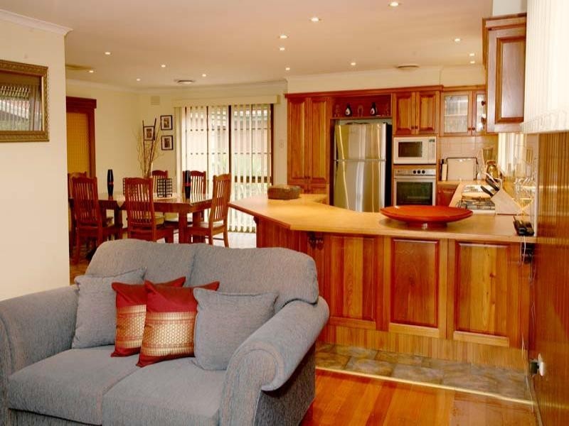 24 Marriott Parade, Glen Waverley VIC 3150