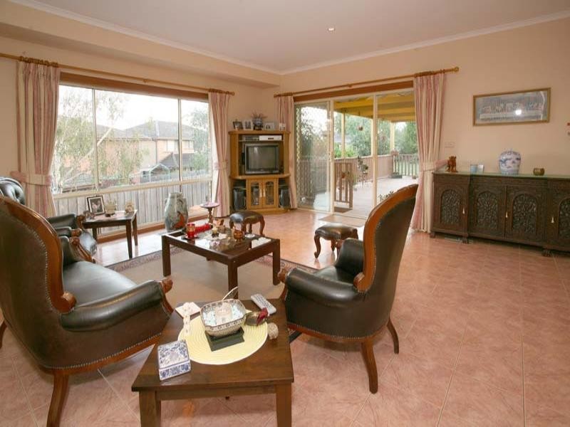 2 Wyuna Court, Wheelers Hill VIC 3150