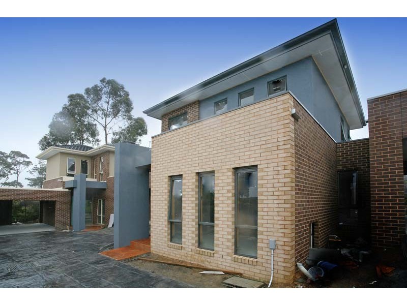 2/53 Greenways Road, Glen Waverley VIC 3150