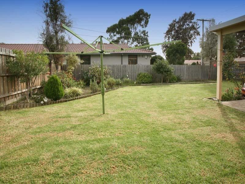 15 Parsons Avenue, Glen Waverley VIC 3150