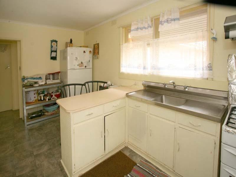 31 Muir Street, Mount Waverley VIC 3149