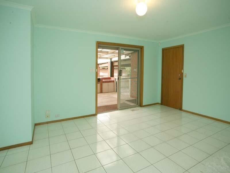 55 Tourmaline Crescent, Wheelers Hill VIC 3150