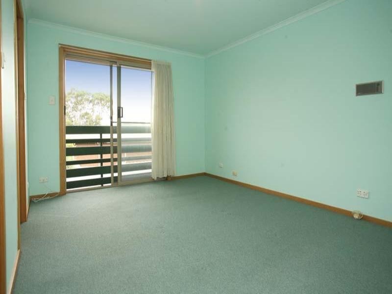 55 Tourmaline Crescent, Wheelers Hill VIC 3150