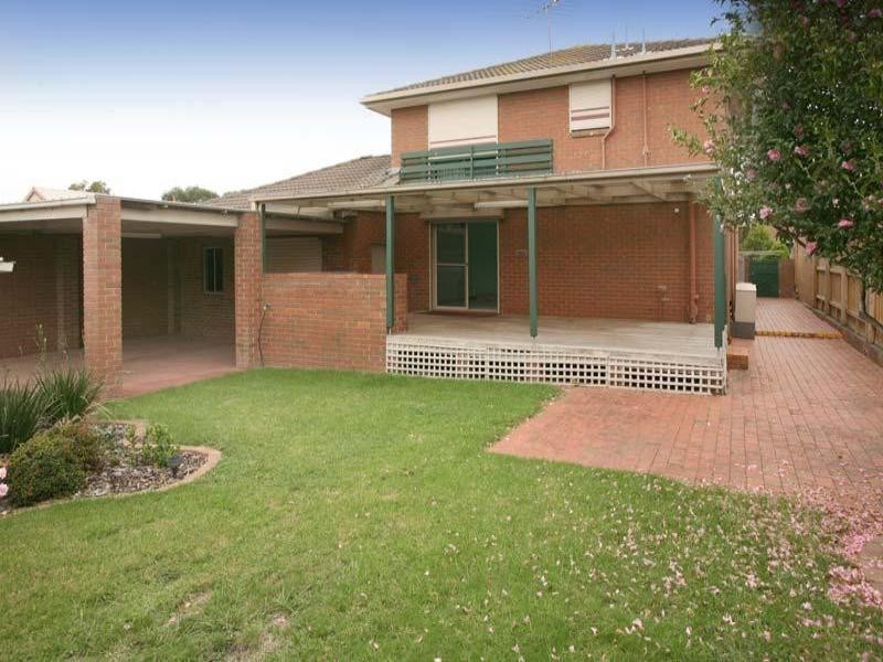 55 Tourmaline Crescent, Wheelers Hill VIC 3150
