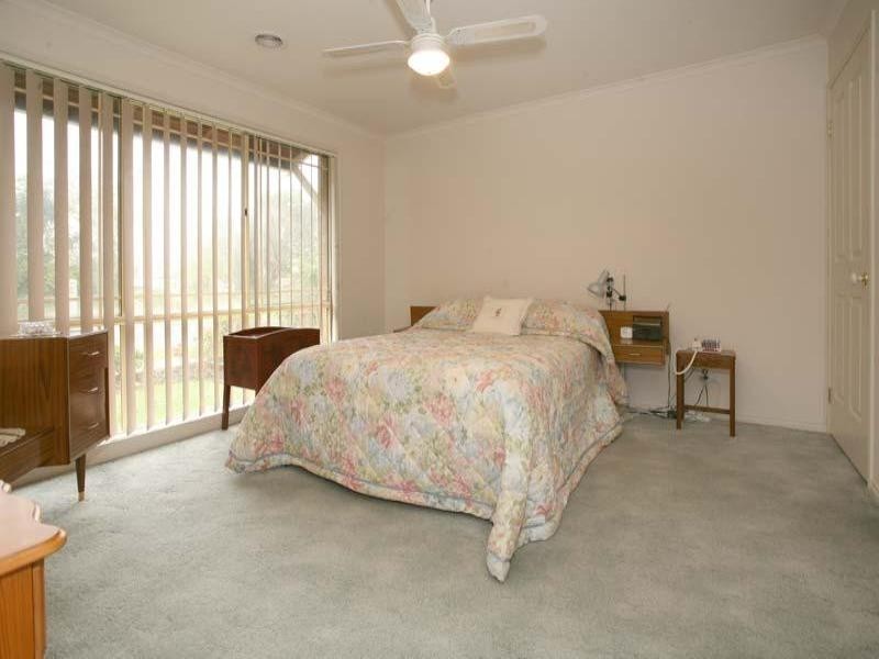 17 Richard Street, Glen Waverley VIC 3150