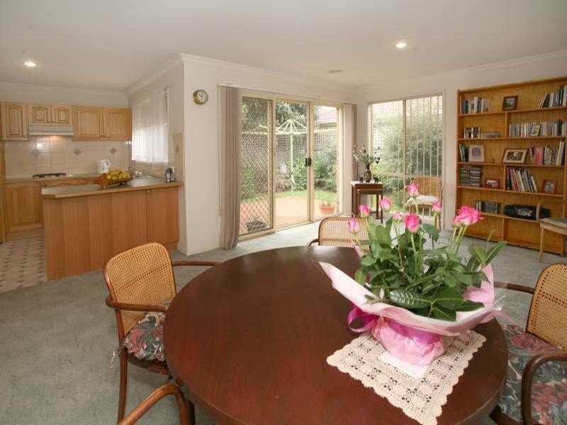 17 Richard Street, Glen Waverley VIC 3150
